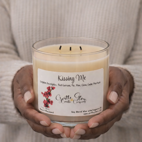 3 Wick Candle Kissing Me